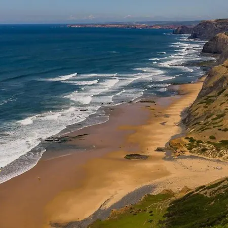 Casa Bellarosa Nyaraló Raposeira