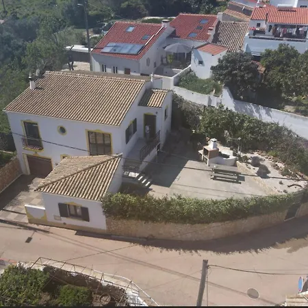 Casa Bellarosa Tatil Evi Raposeira (Faro)