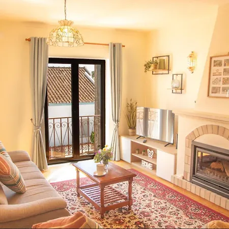 Casa Bellarosa Tatil Evi *