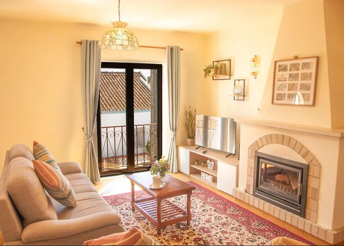 Casa Bellarosa Tatil Evi *