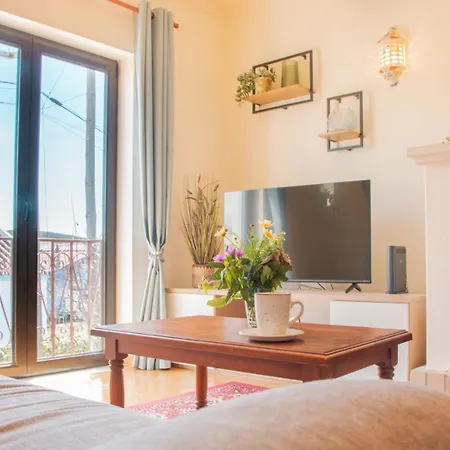 Casa Bellarosa Рапозейра